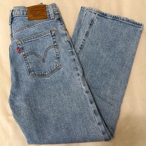 Levi’s Ribcage Ankle Jeans